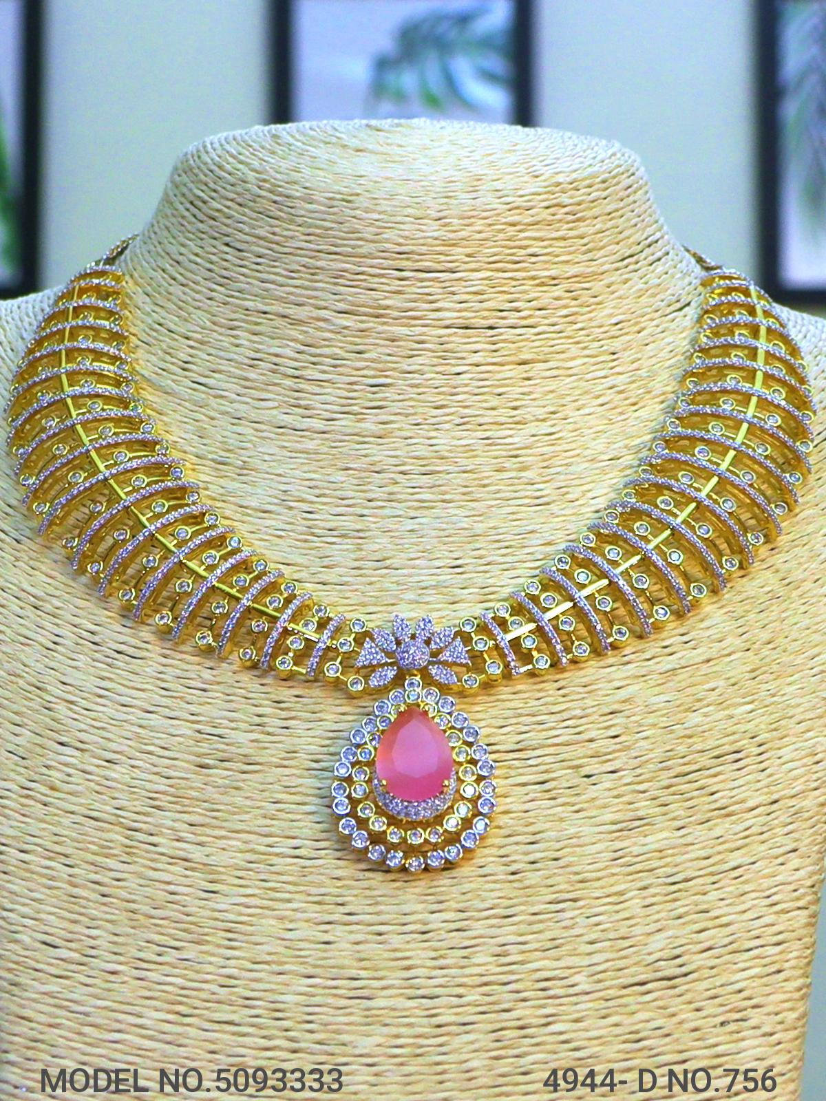 Traditional Zirconia Jewelry Set for Classy Women
