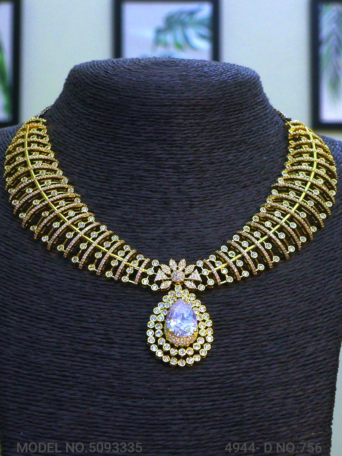 Bridesmaid Necklace Set for Traditional Weddings