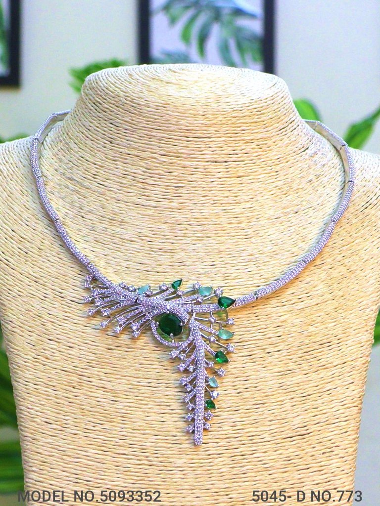 Wholesale Traditional Necklace Set