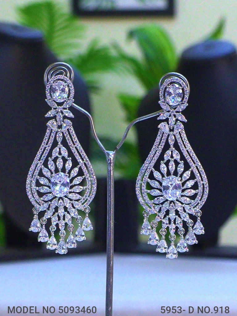 Handmade Traditional Masterpiece Zircon Jewelry Set