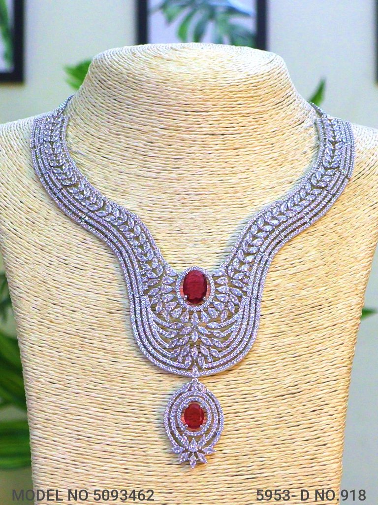 Traditional American Diamond Set