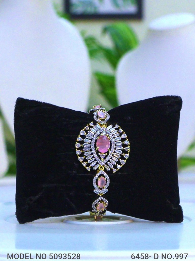 For Women who love Craftsmanship