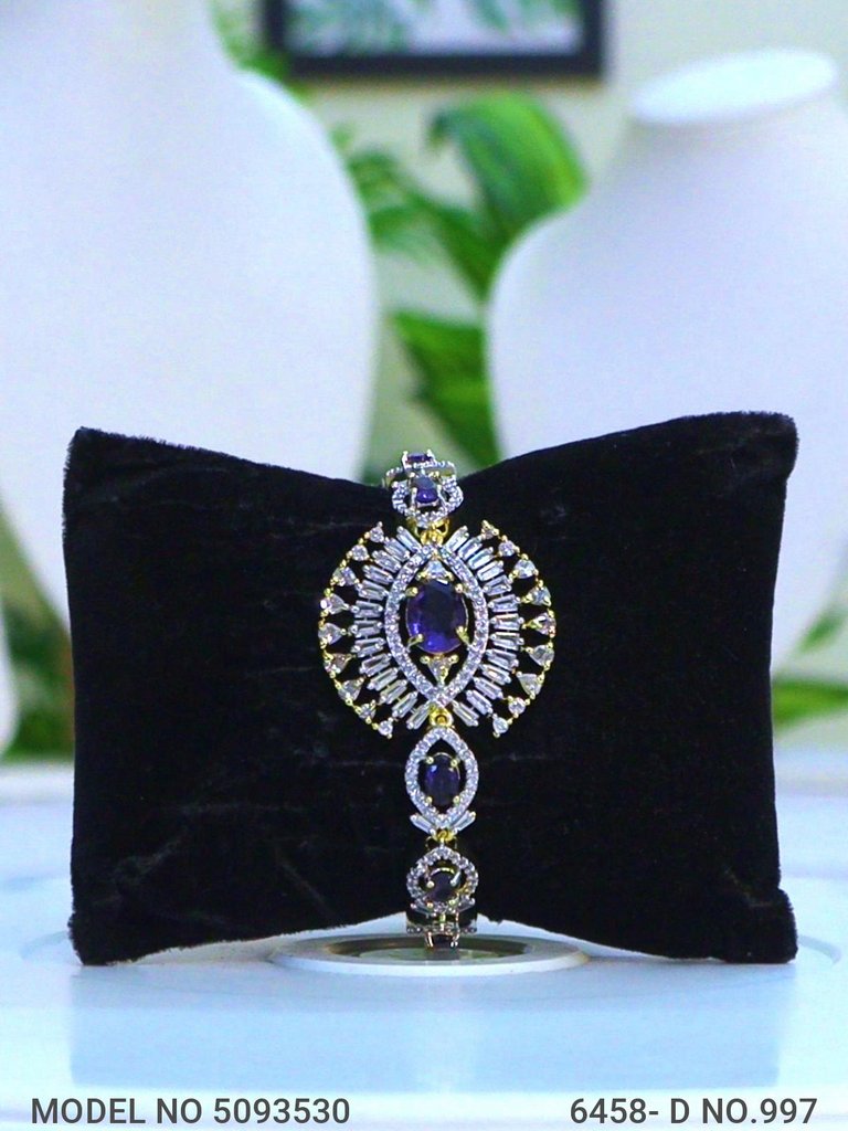 Searching for Wedding Gifts? Stop !