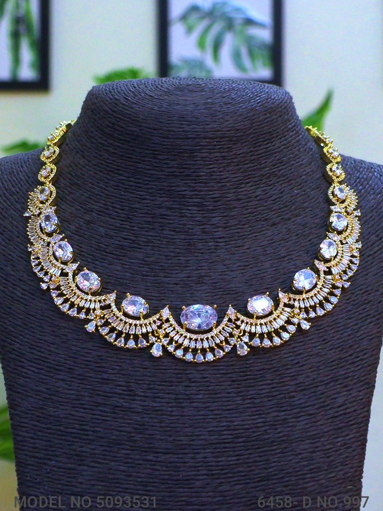 When Glamour meets Art !