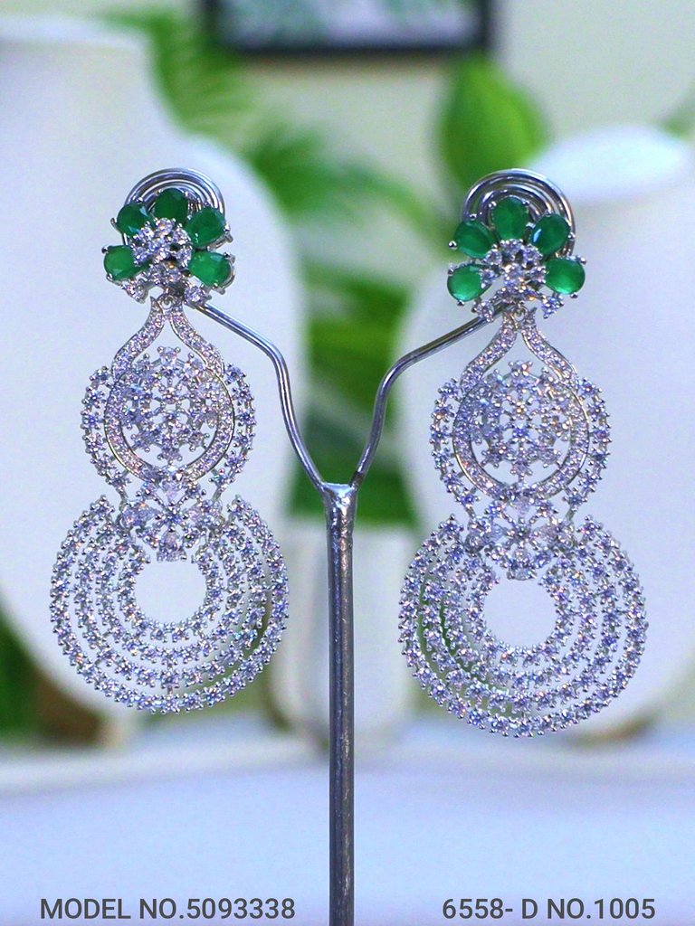 Wedding Gifts for Wedding Parties