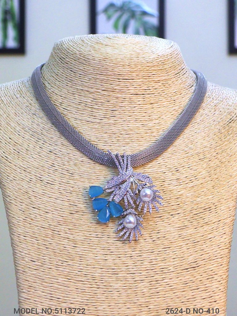 Be a Showstopper in any Party !