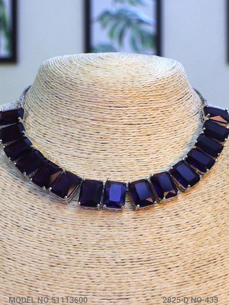 Classical Yet Trendy | Jewelry Set