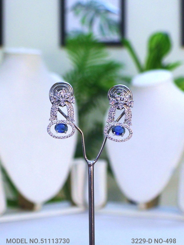 Necklace Set crafted for bold Women