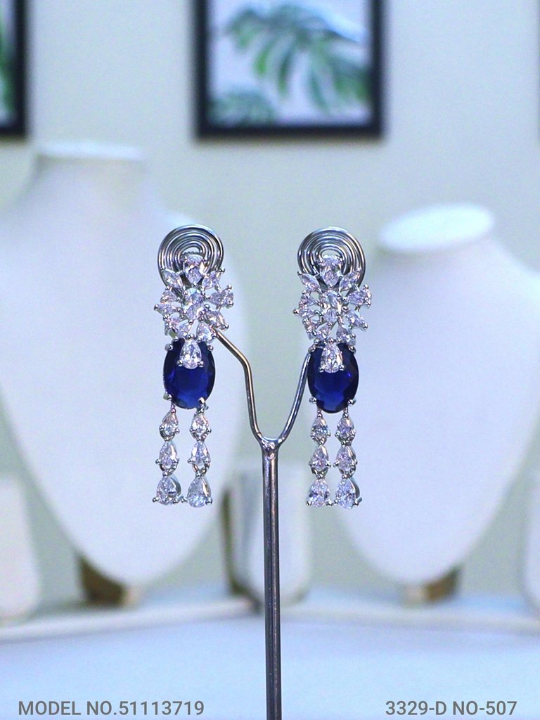 Light weighted CZ Necklace Set