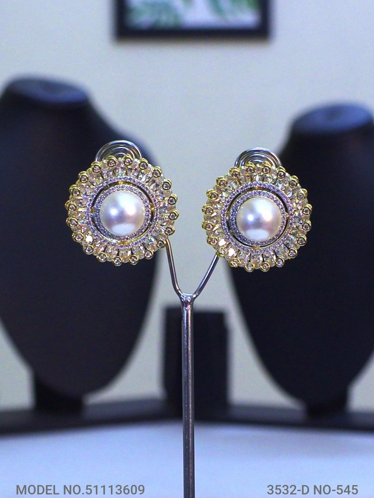 Ideal Gift for a Woman | Cz Set