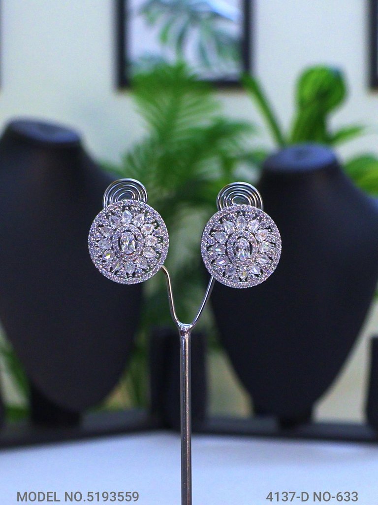 Traditional Design | American Diamond Jewelry Set