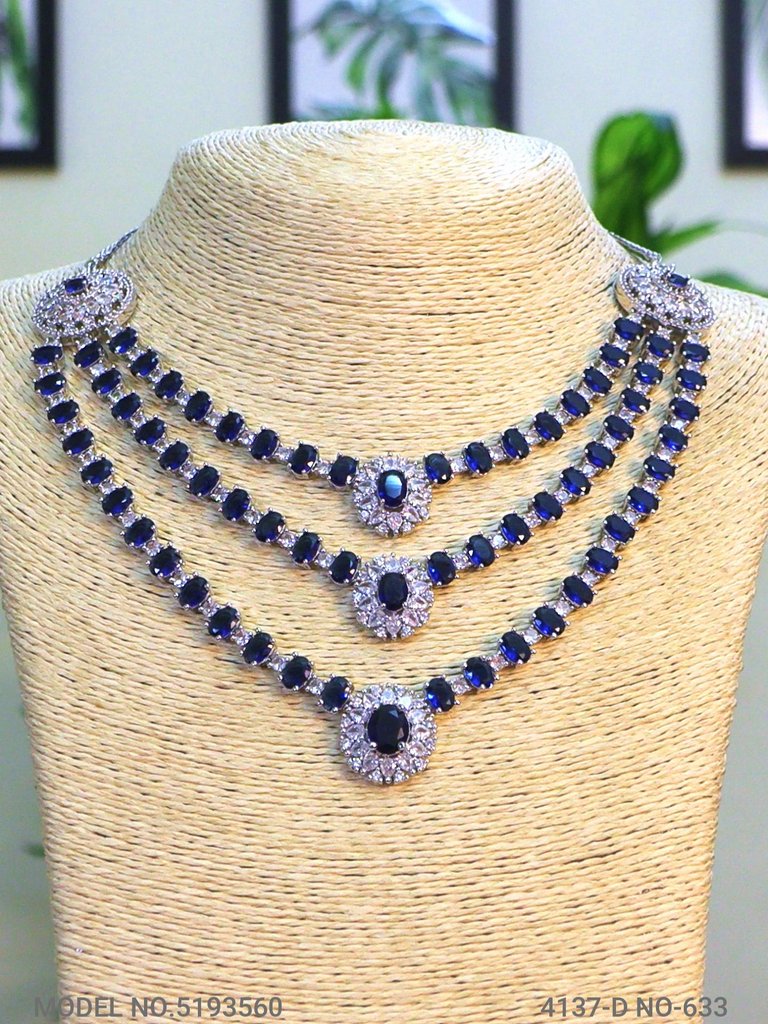 Traditional Zirconia Jewelry Set for Classy Women