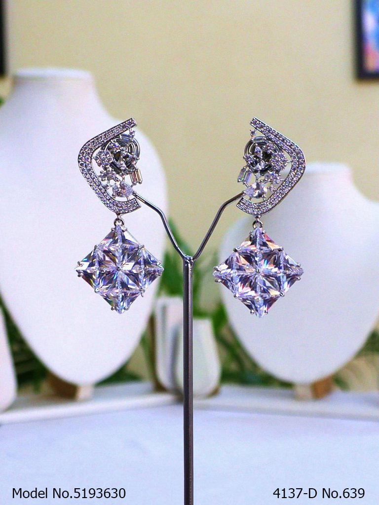 Designer Jewelry in Wholesale