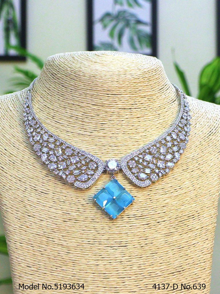 When Glamour meets Art !