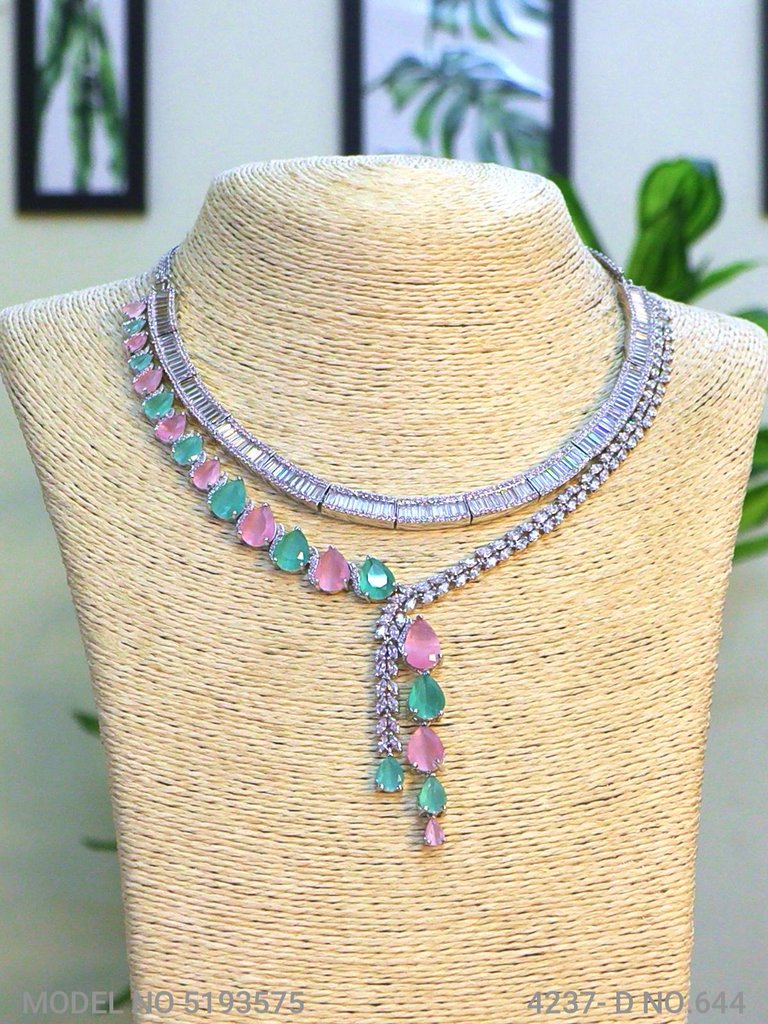 Amazing Traditional Jewelry Set