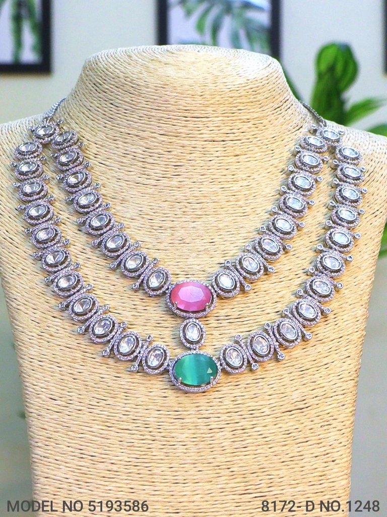 Wholesale Traditional Necklace Set