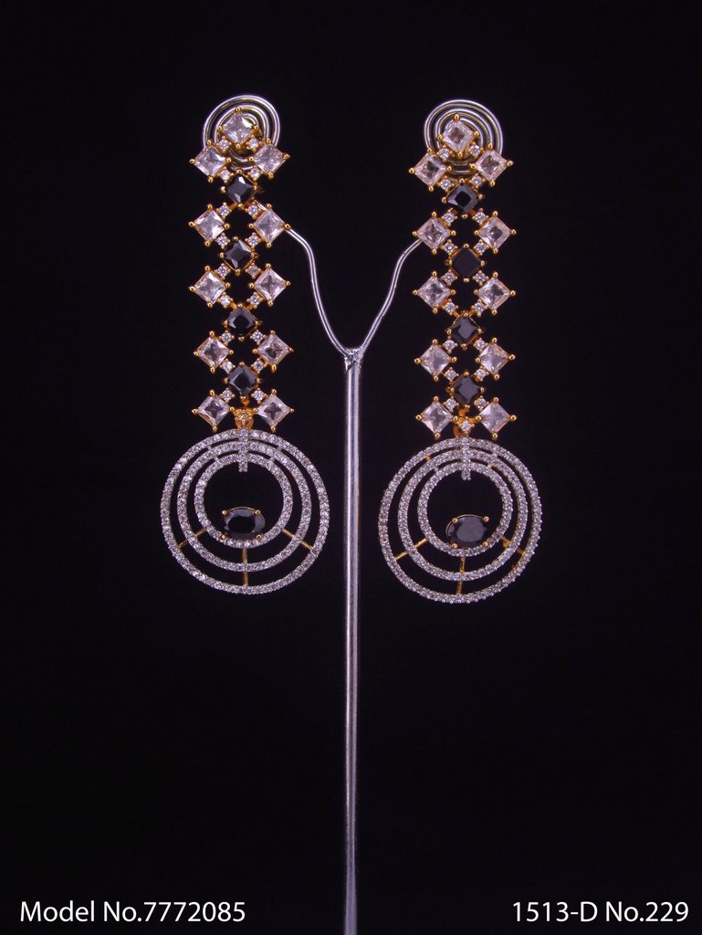 Earrings made of Cubic Zircons