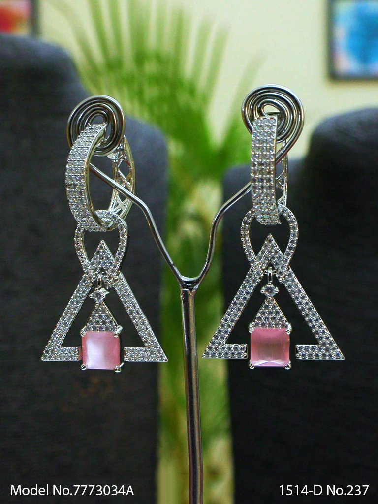 Earrings | Popular in US, Africa