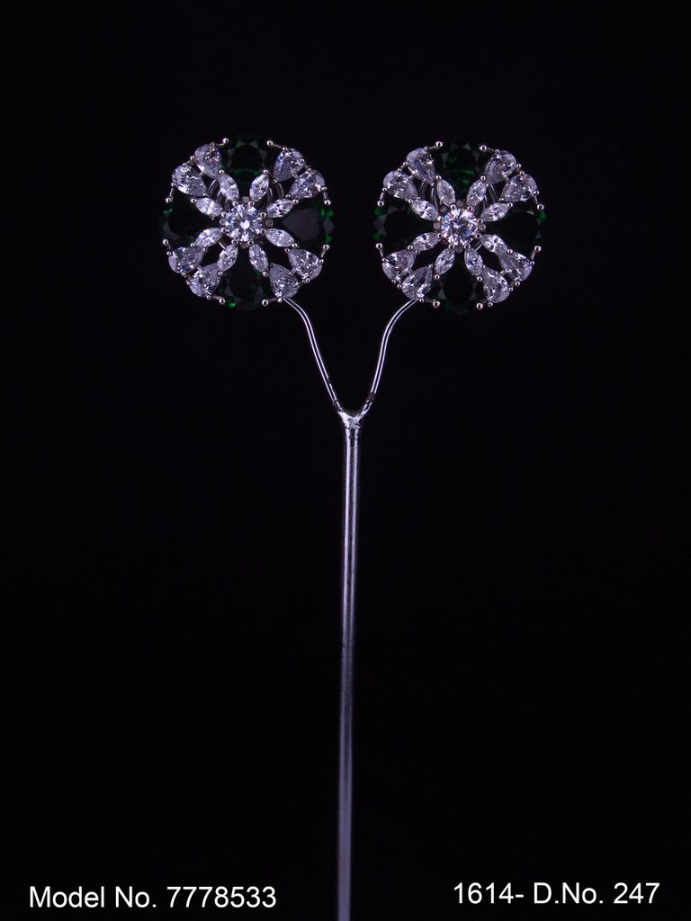 Fashion Zircon Studs