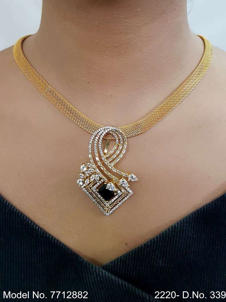 Cubic Zirconia | Pendants