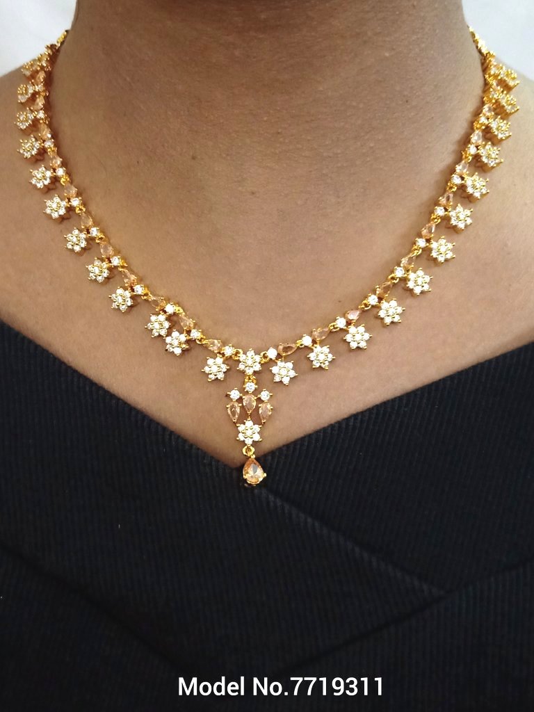 Classical Yet Trendy | Jewelry Set