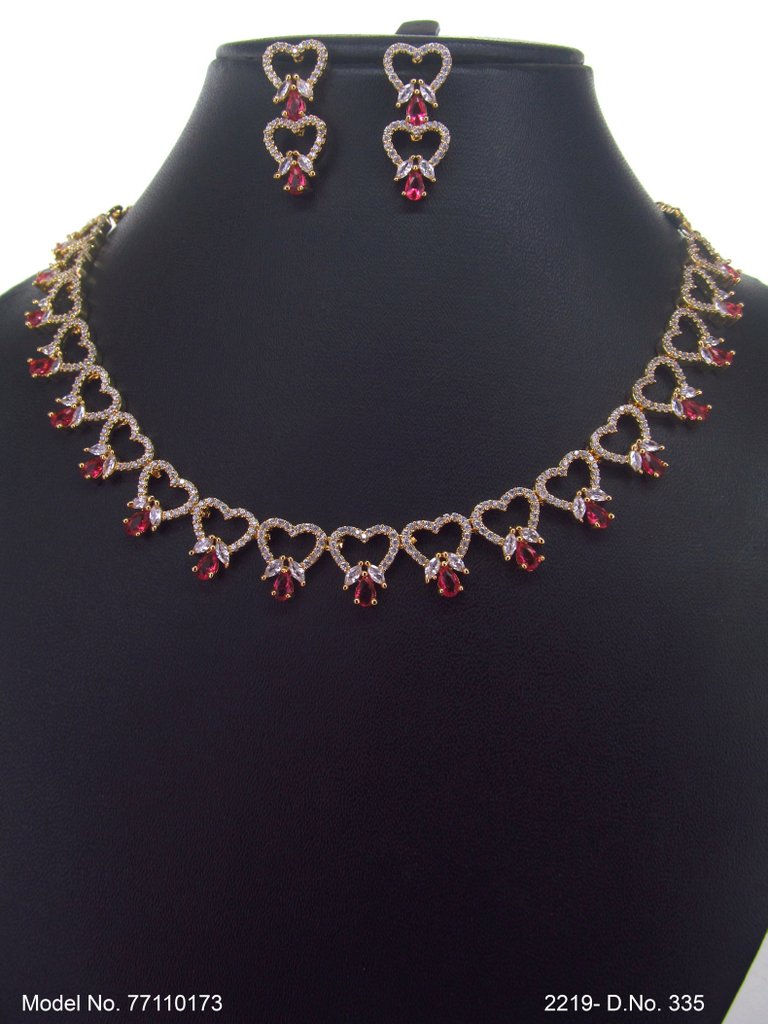 Wholesale Classic Necklace Set