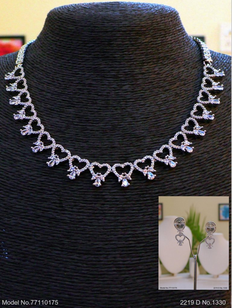 Wholesale Classic Necklace Set