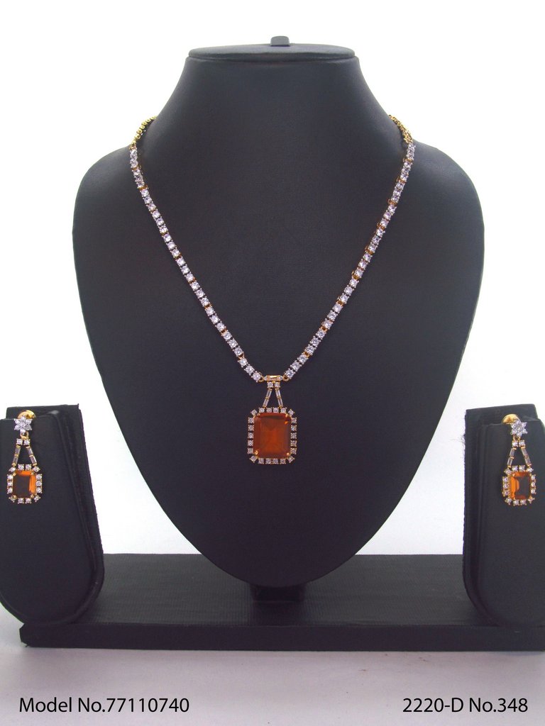 Classical Yet Trendy | Jewelry Set