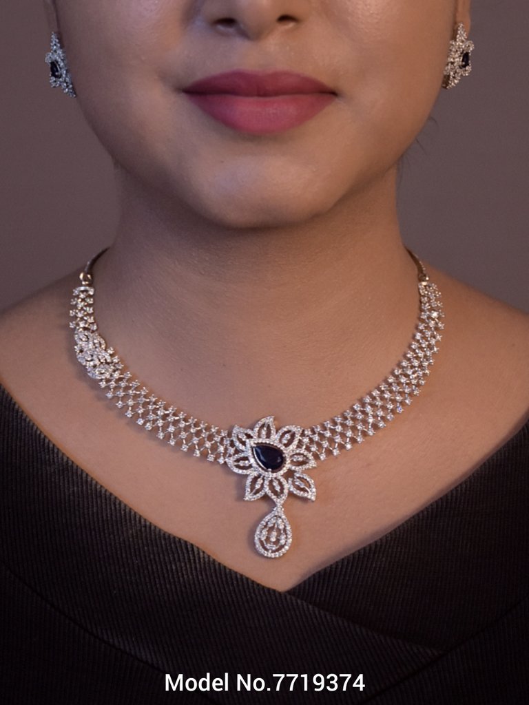 Classical Yet Trendy | Jewelry Set