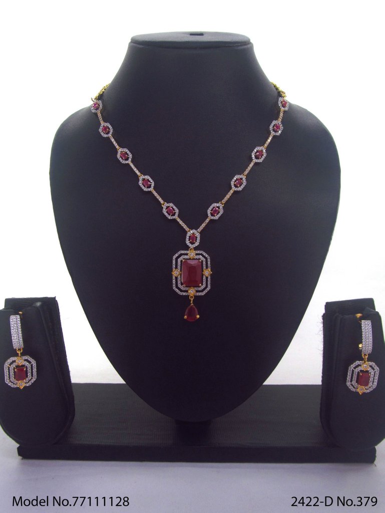 Classic Cz Jewelry Set with Earrings