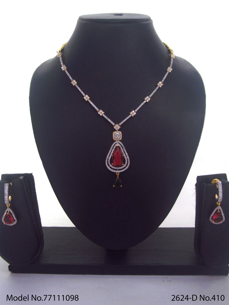 A necklace Set for all Occasions !