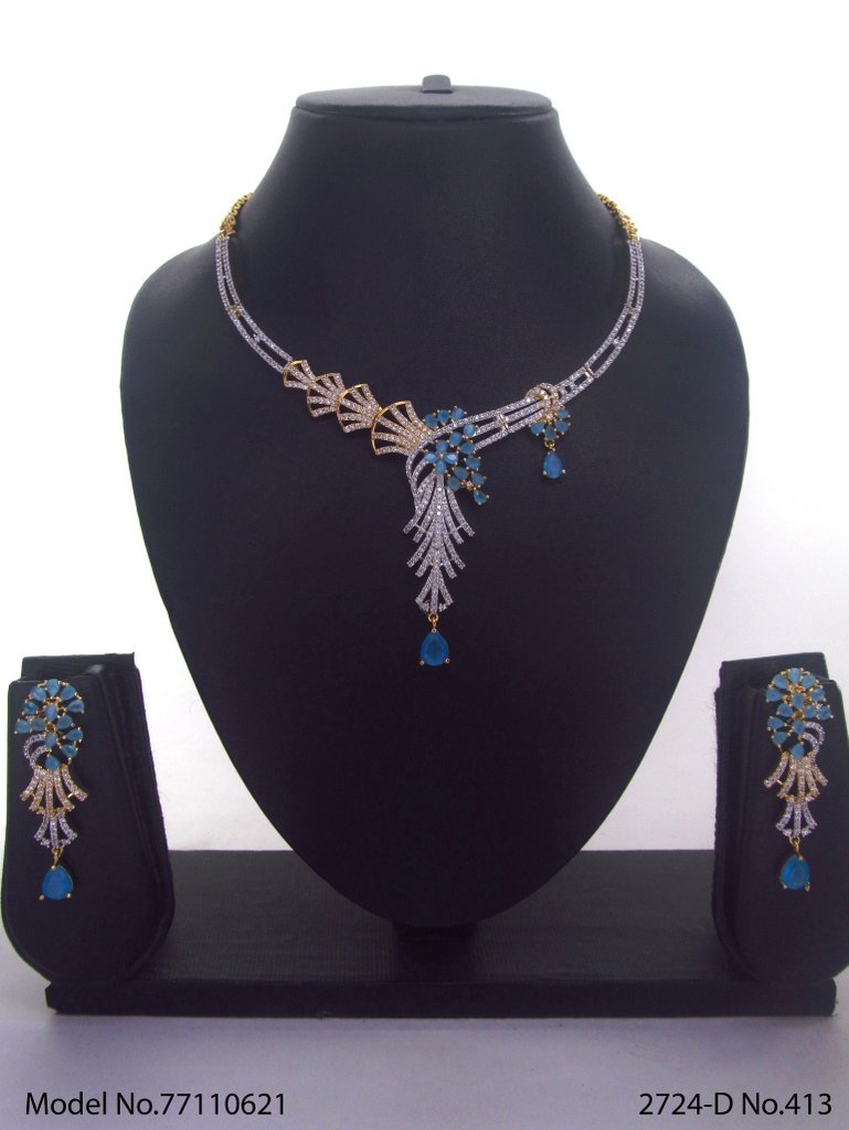 Light weighted CZ Necklace Set