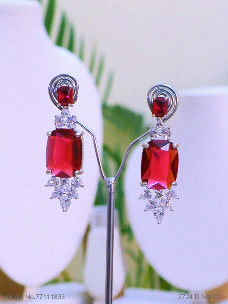 Ideal Gift for a Woman | Cz Set
