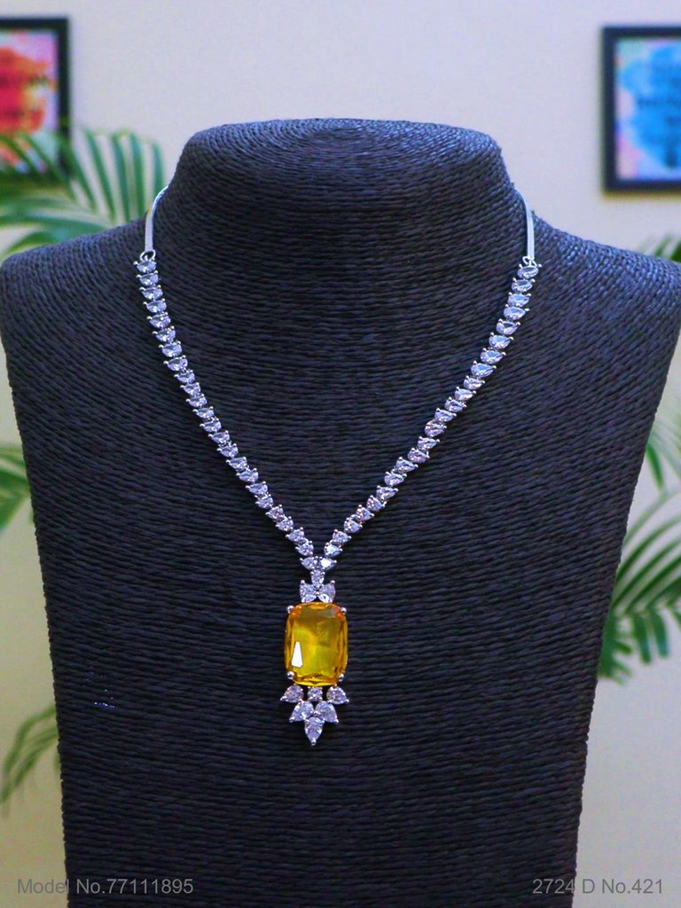 Classic Cz Jewelry Set with Earrings