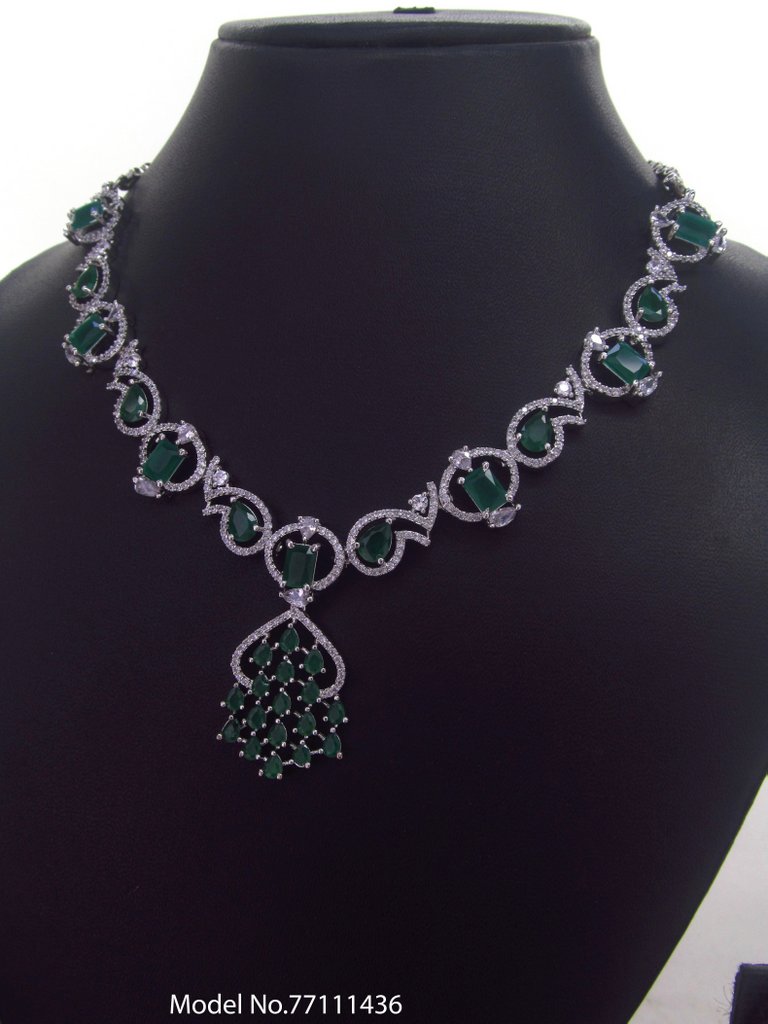 Light weighted CZ Necklace Set