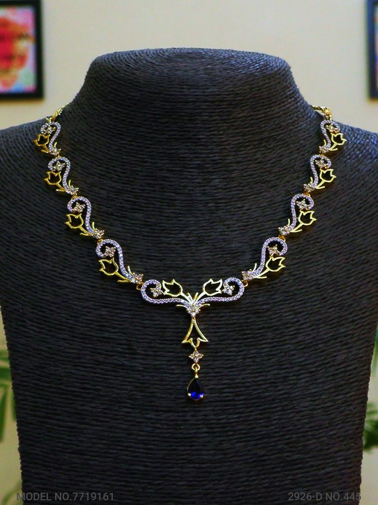 Fine Fashion Classic Necklace Set