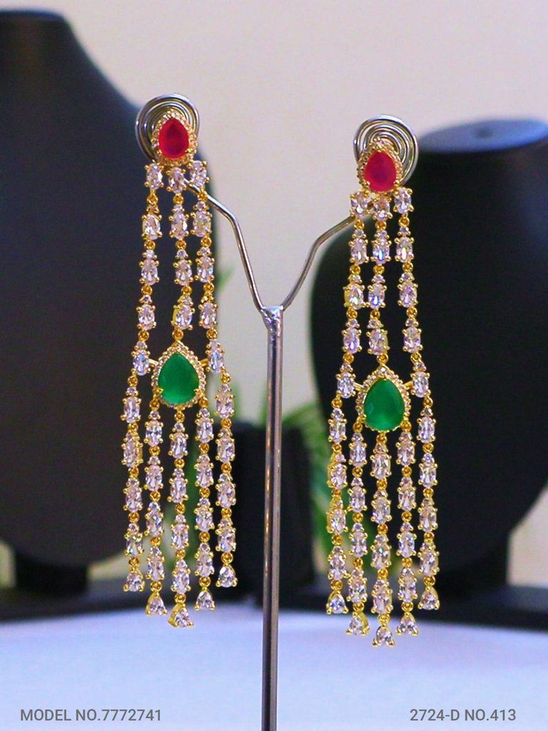 Latest Trendy Earring Design