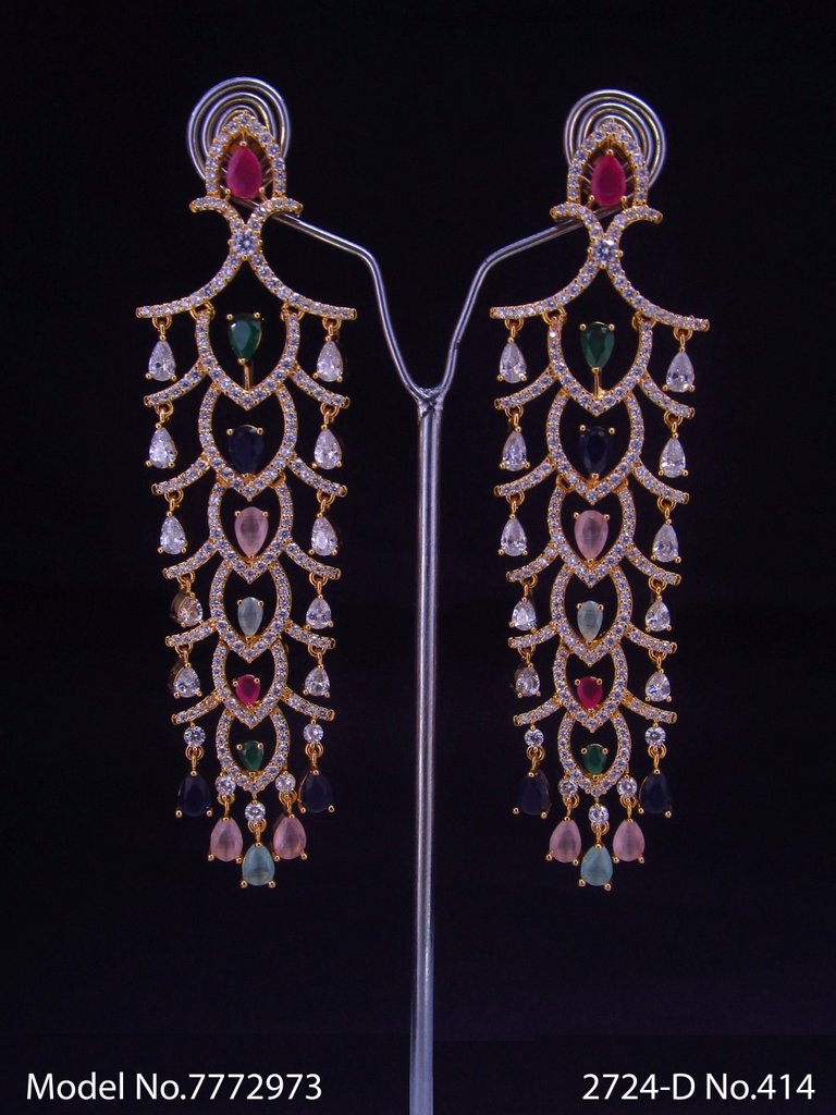 Earrings made of Cubic Zircons