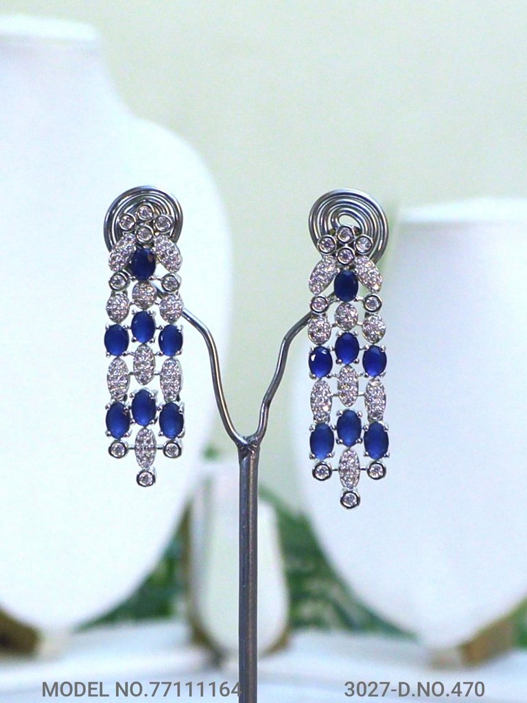 Classical Yet Trendy | Jewelry Set