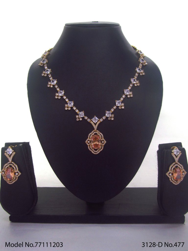 A necklace Set for all Occasions !