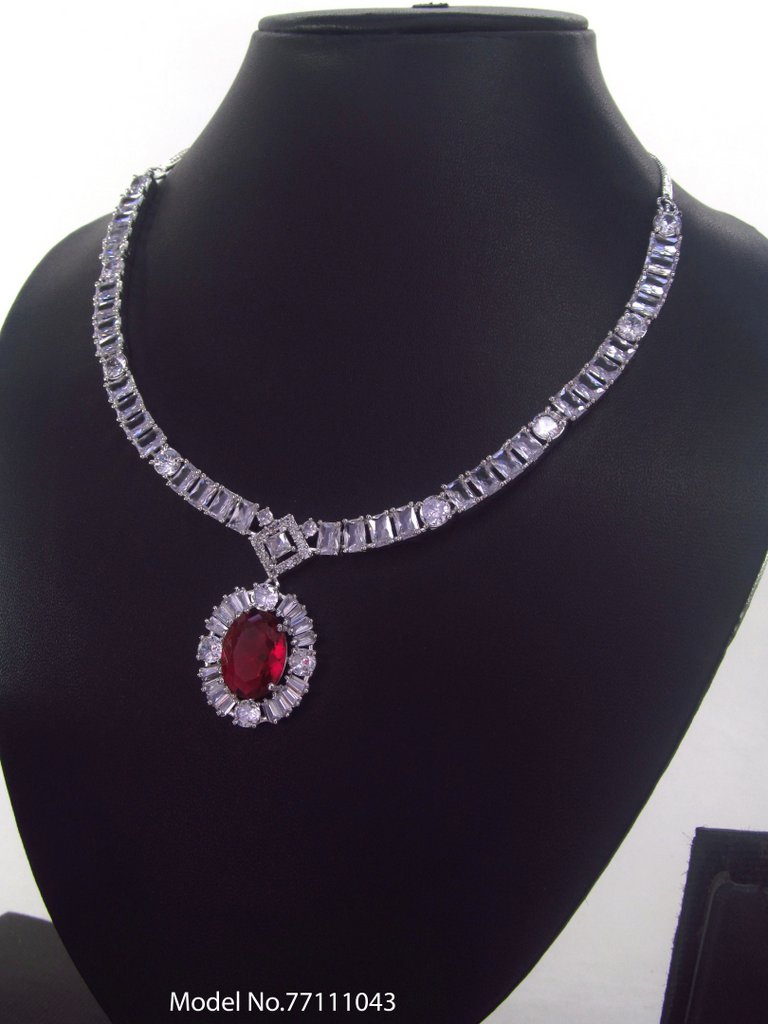 Classic Cz Jewelry Set with Earrings