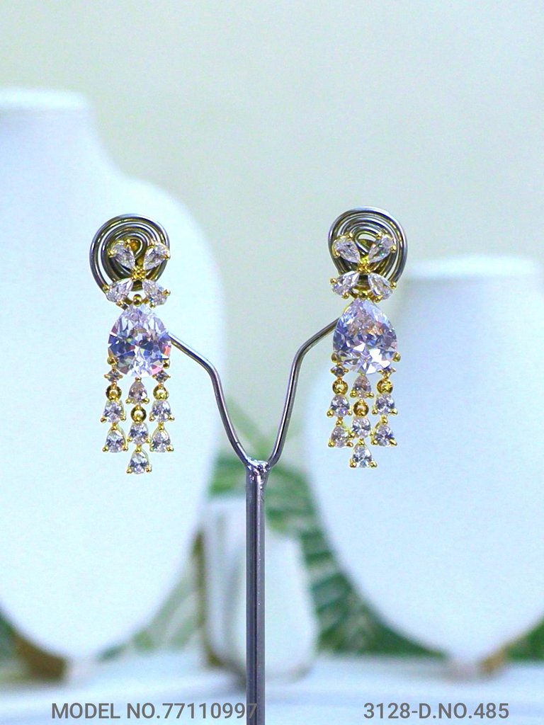 Classic yet Trendy | Cz Fashion Necklace Set