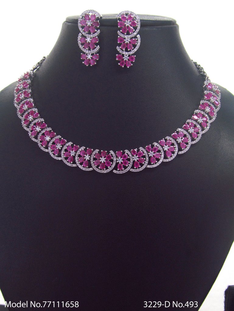 Classic Cz Jewelry Set with Earrings