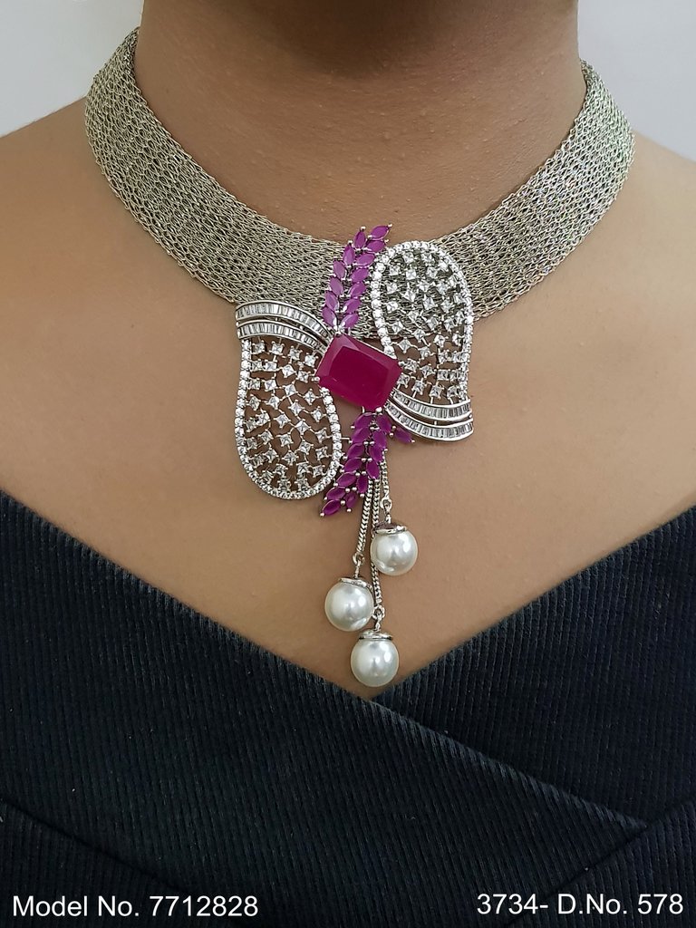 Zirconia Fine Fashion Pendant Set