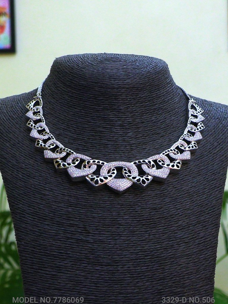 Light weighted CZ Necklace Set