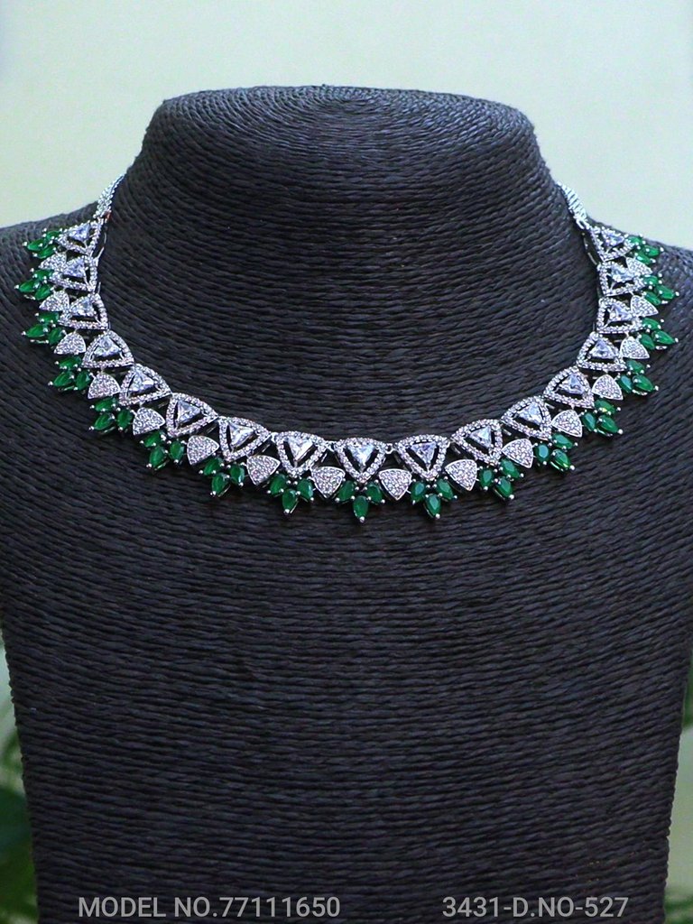 Classic Modern Day Gift Jewelry for Women