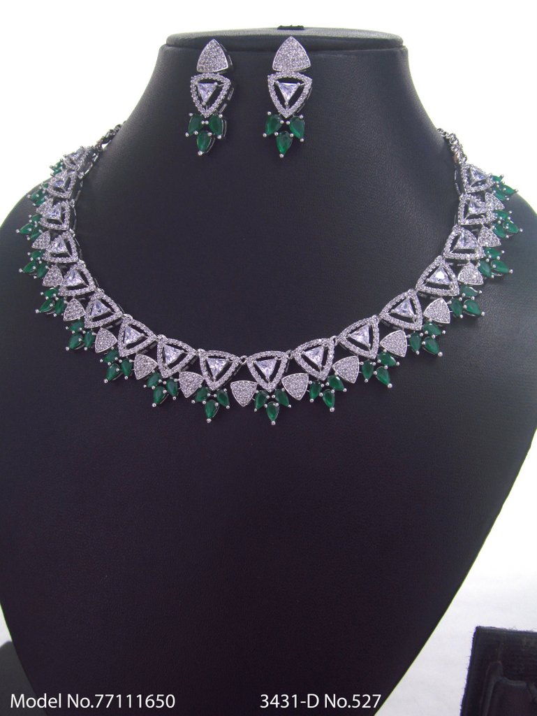 Classic Modern Day Gift Jewelry for Women