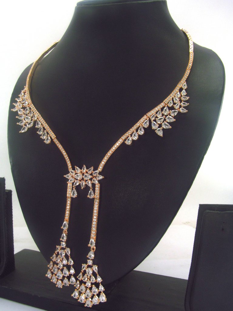 Best Set to be gifted to a Woman