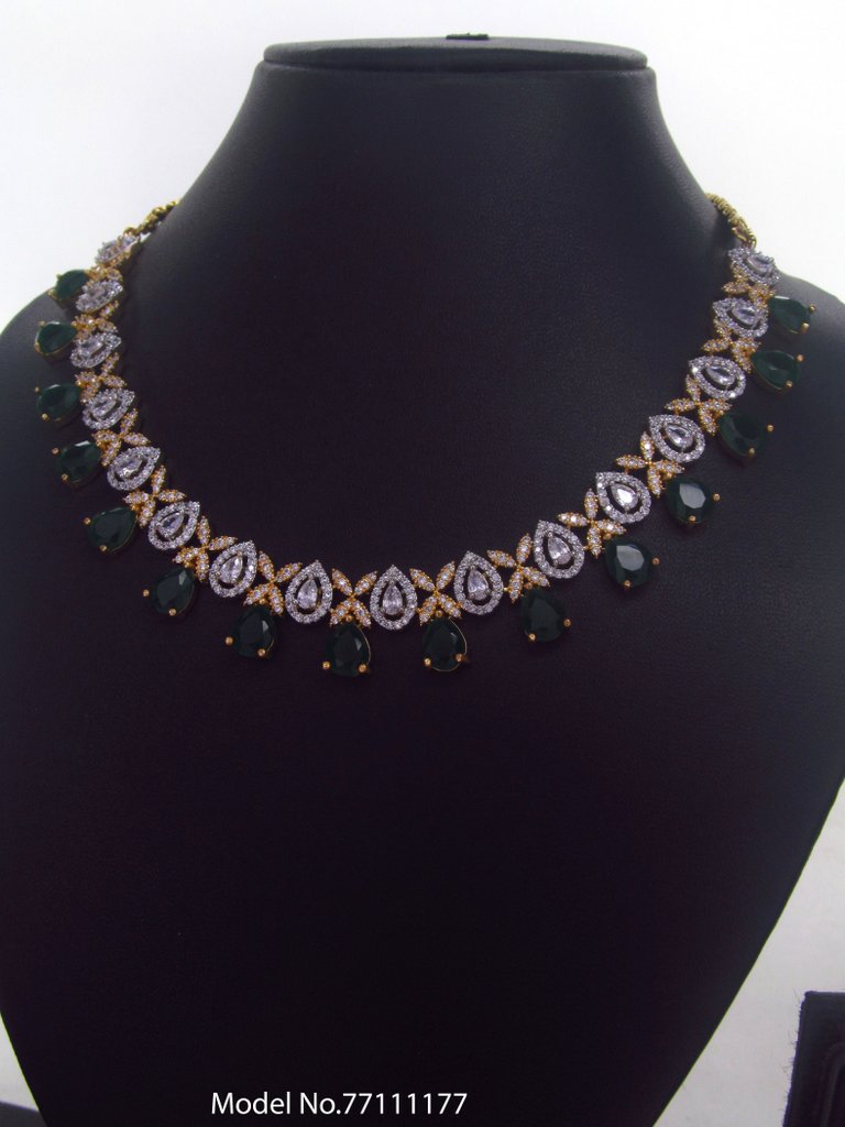 A necklace Set for all Occasions !
