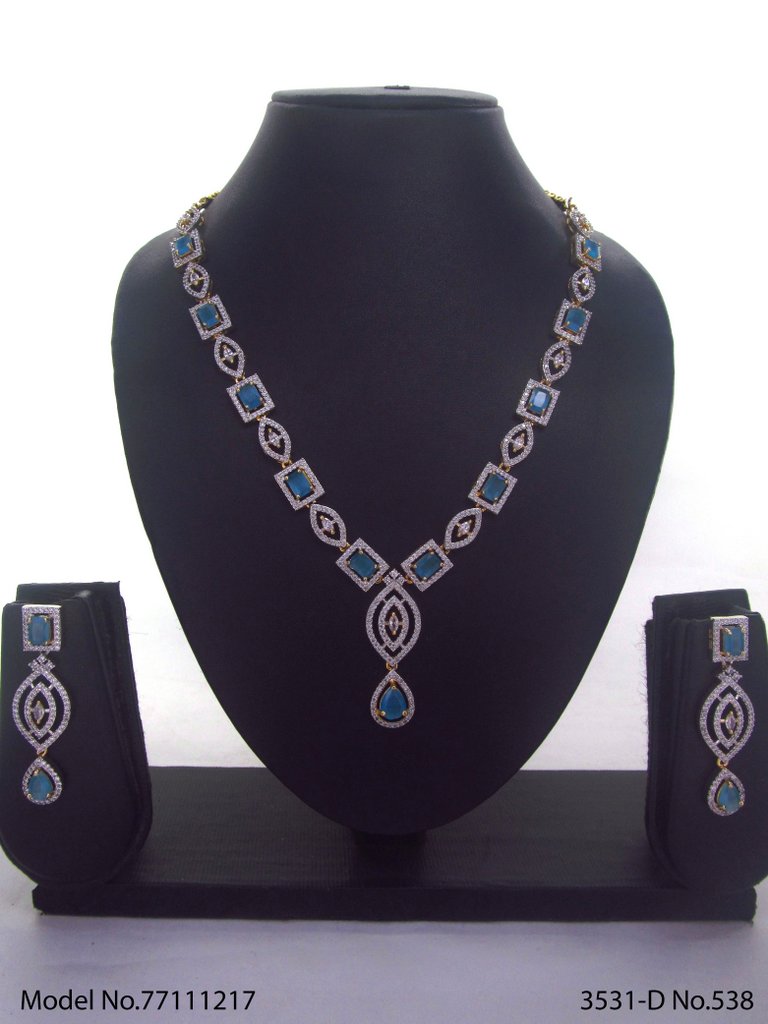 Western Necklace set